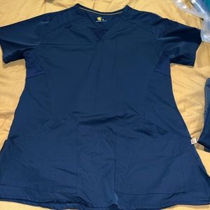 Carhartt scrubs top and bottom